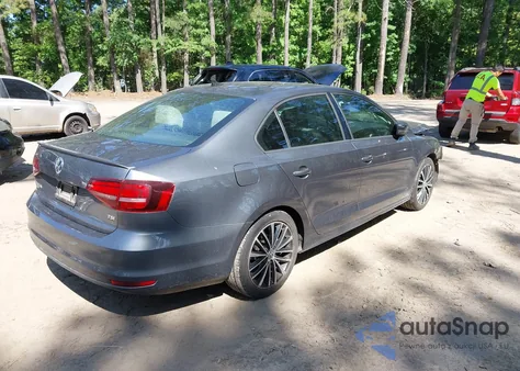 2016 Volkswagen Jetta 1.8T Sport from USA, damaged, VIN 3VWD17AJ0GM326514